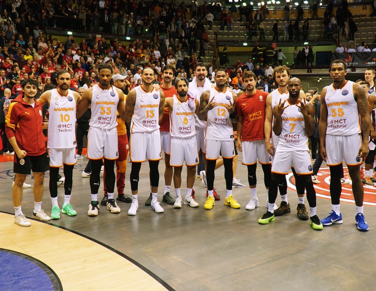 Günaydın Galatasaray Basketbol ailesi! 💛❤️