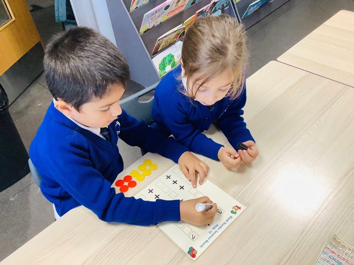 StCuthbertsPri's tweet image. Year 1 have been working so hard in their maths! We focused on all of the different ways to make 10. ✋✋ The children accurately discussed their number bonds and worked together to create number sentences! 💪✅ #StCuthbertsMaths