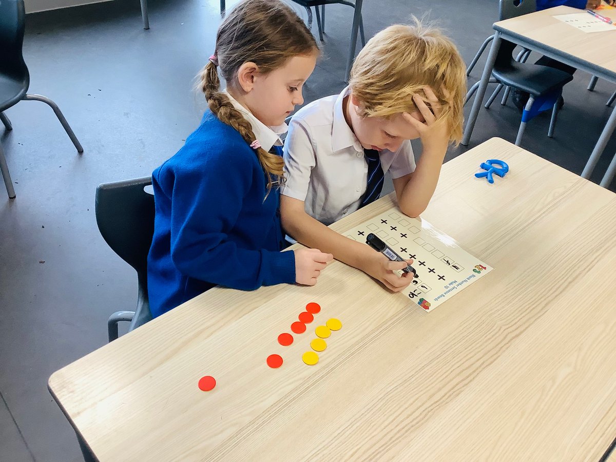 StCuthbertsPri's tweet image. Year 1 have been working so hard in their maths! We focused on all of the different ways to make 10. ✋✋ The children accurately discussed their number bonds and worked together to create number sentences! 💪✅ #StCuthbertsMaths