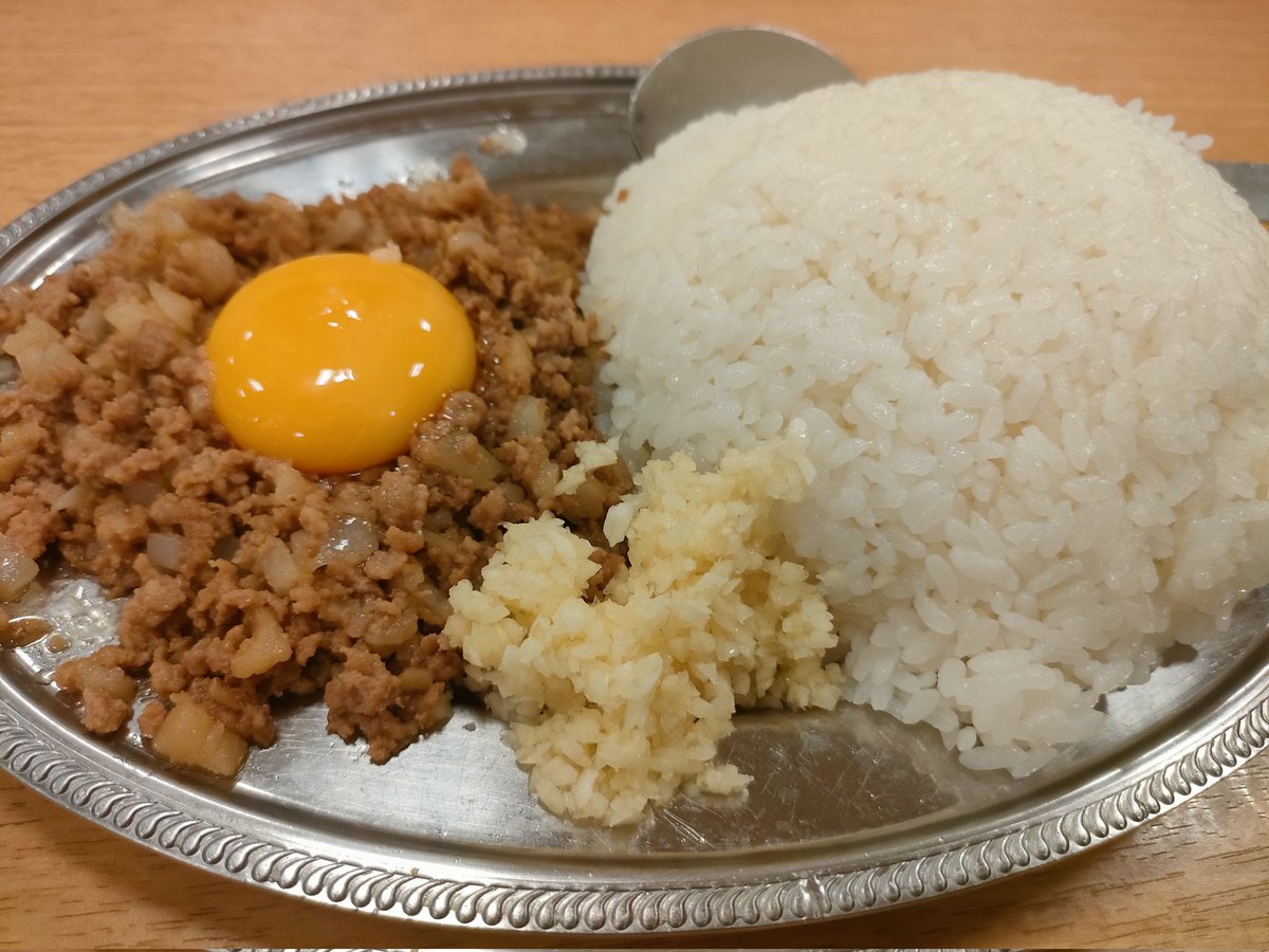 草加健康センターで３セットキメてきた。
サウナはしっかり熱くて長く入っていられなかったけど、外気浴が気持ち良過ぎた🤤

サウナ後にリクライニングでファブル読んでたら気絶してた―――