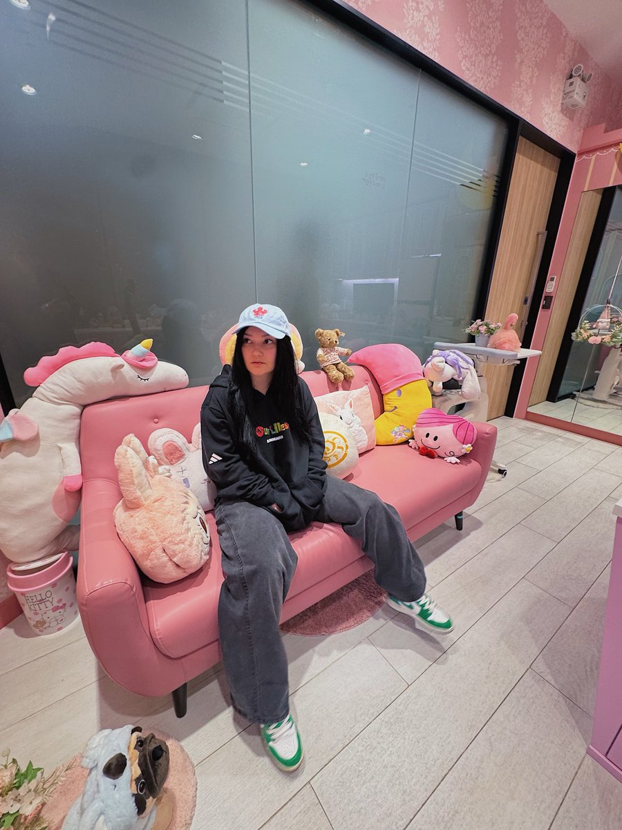 BammBamm tweet media