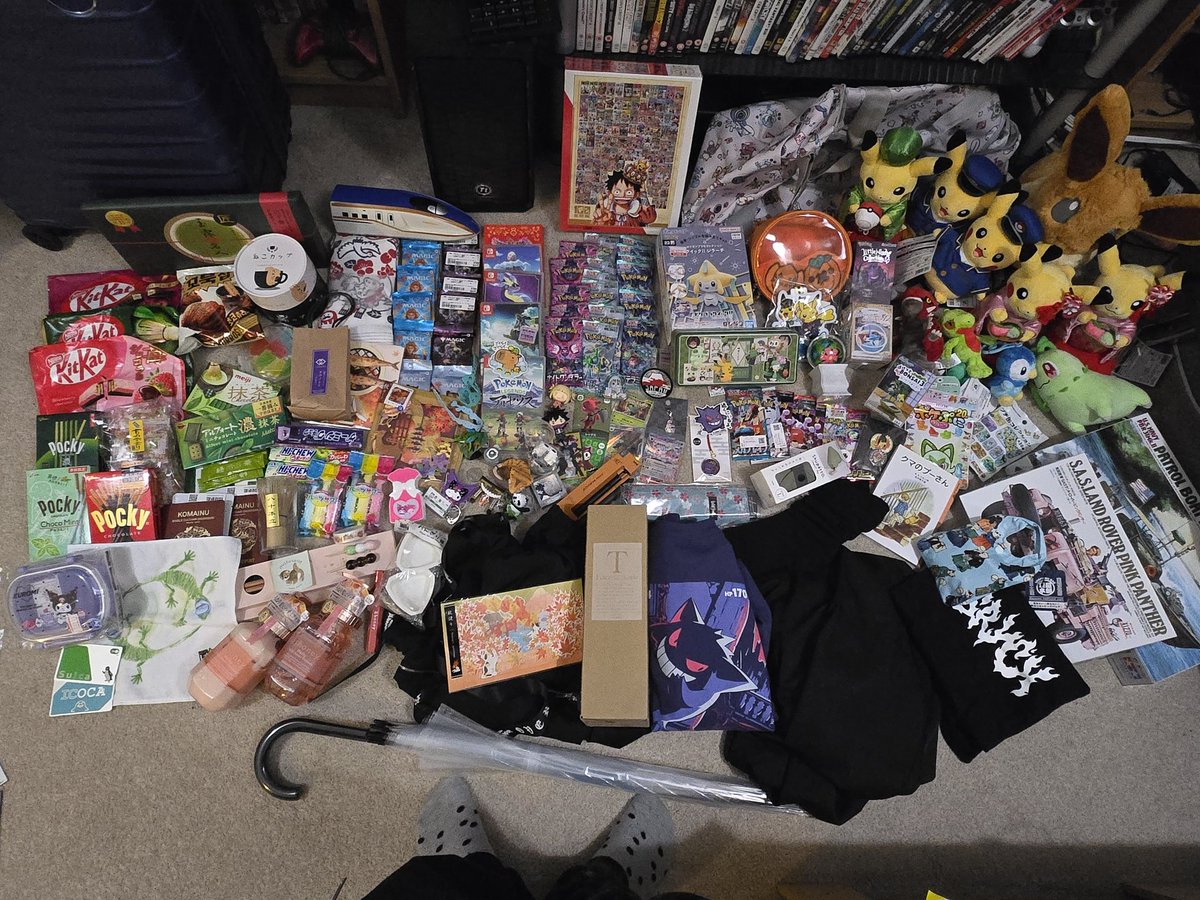 _ChippyChoppy's tweet image. Me: I didnt buy that much in Japan
Not that much: