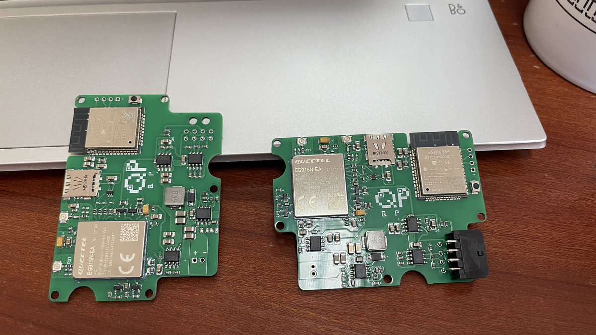 VkBoit's tweet image. We finally finished the assembly of the embedded QuePay device for commercial coffee vending machines and are currently doing tests for it. 
This one has:
- 4G connectivity for fast transaction processing with 2G fallback 
- WiFi connectivity option
- RS485 port for Modbus
- I2C…