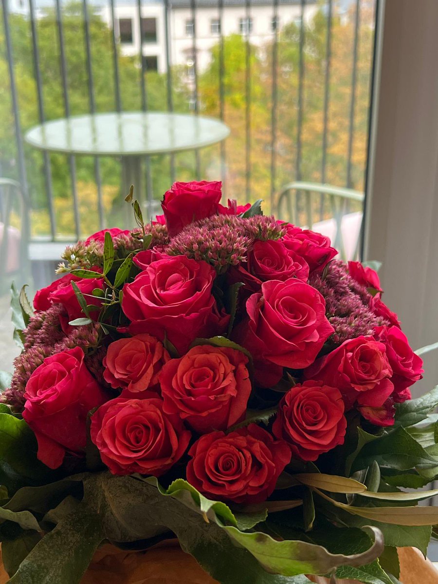 Elisabetta Sgarbi tweet media