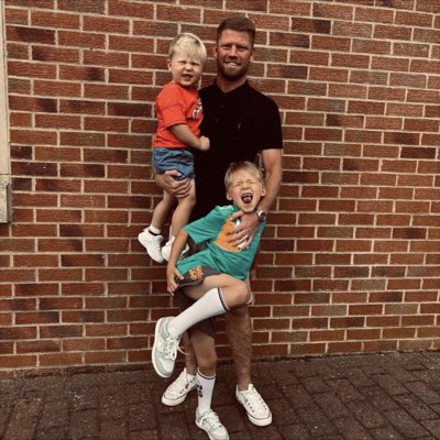 russwolves09's tweet photo. #NewProfilePic https://t.co/9q0JQvlmyA