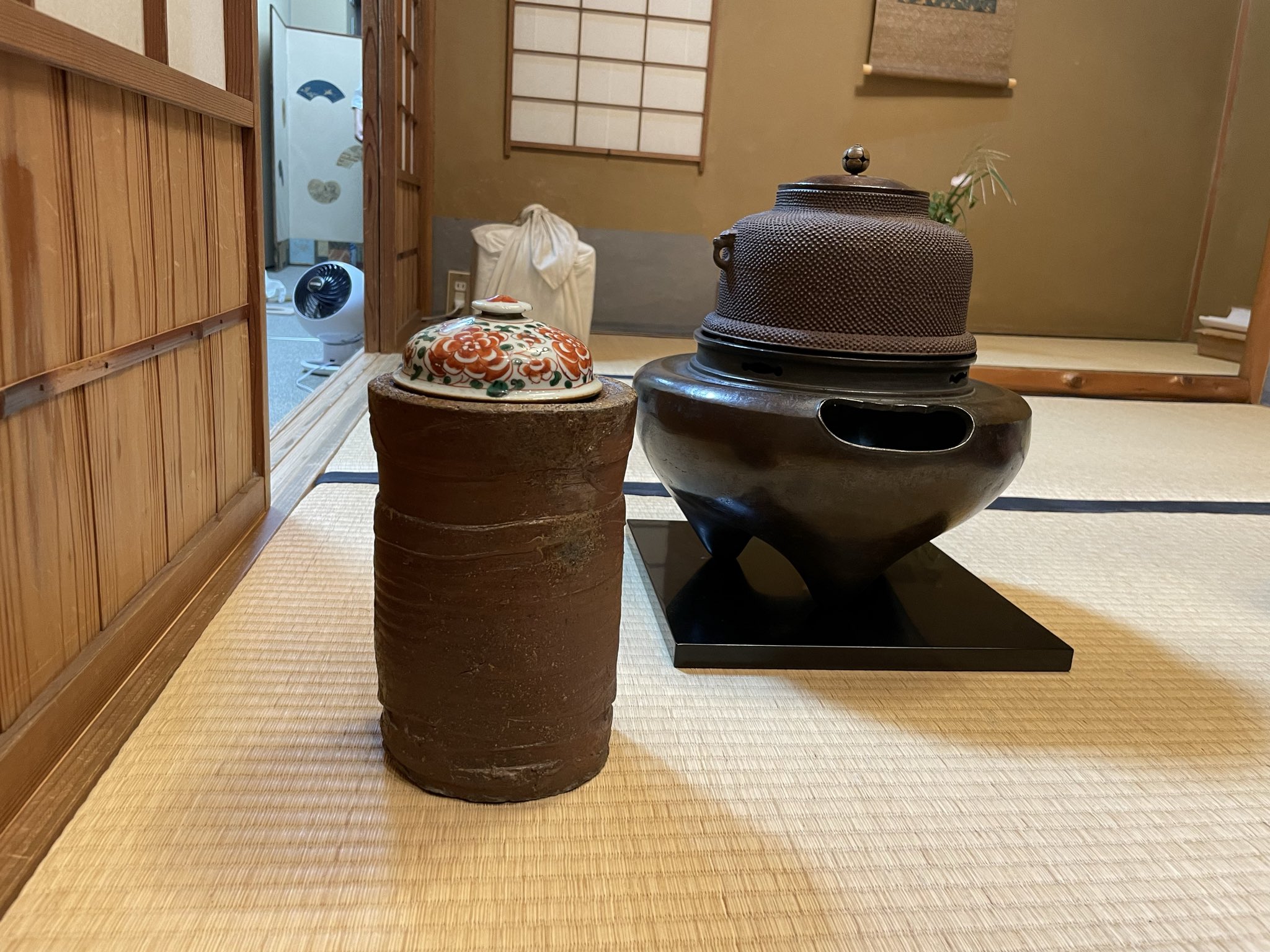 心の静けさの中で マギー・テレサ著 Amazon.co.jp: 不思議ね… (12cmマキシ化): ミュージック