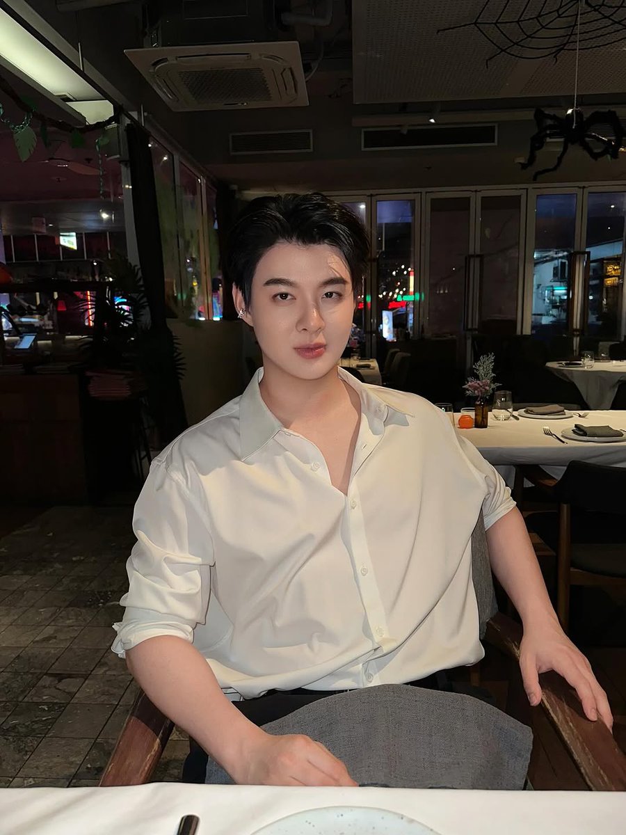 พิซซ่าที่ว่าดี... ก็ยังไม่เท่า รักพี่ ที่ว่าจริง 🍕❤️ #Saint_sup #MingEr
<a href="/Saint_sup/">Saintsup 🎬</a> <a href="/27JShveRaK47lO5/">แอ๊ปเปิ้ล</a> <a href="/kasemsri_noi/">mamanoi🌲</a> <a href="/NokNokPS/">Nok@Nok</a> 💘💘💘