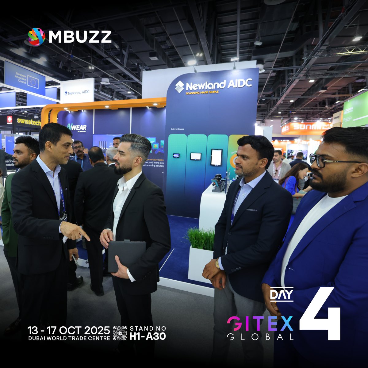 MBUZZ's tweet photo. يوم رابع من الابتكار والتواصل في #GITEX2025
نواصل عرض حلول الذكاء الاصطناعي وتقنيات البنية التحتية الذكية التي تقود مستقبل التقنية.

#MBUZZ #GITEX2025 #AI #Innovation #HPC #ITSolutions #DigitalTransformation #IntelligentInfrastructure https://t.co/kREd99Jp5y
