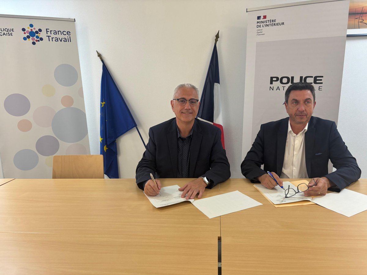 📝Signature hier d'une convention entre <a href="/FranceTravail/">France Travail</a> Hérault représenté par <a href="/LaurentPAUL_Occ/">laurent paul</a>, Dr Départemental et Benoit Desmartin, Dr Interdépartemental de la Police Nationale de l’Hérault, qui travaillent en partenariat sur le volet sûreté depuis novembre 2018.<a href="/PoliceNat34/">Police nationale 34</a>