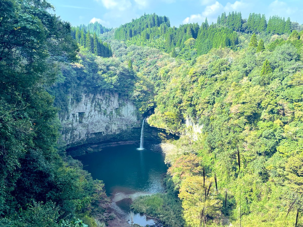 MichikaFLY's tweet photo. 五ヶ瀬、日之影
日頃見てる景色とは全く違う宮崎の側面、神秘的で圧倒的でかっこよかった https://t.co/cVP9GrKgYA