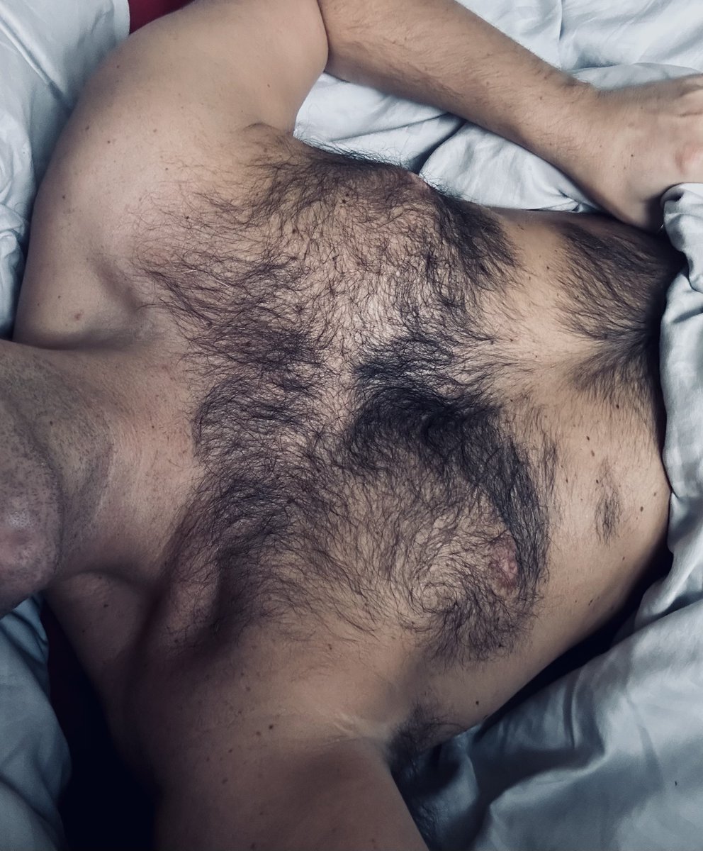 Natural habitat.. 👌🏼📸 #fursday