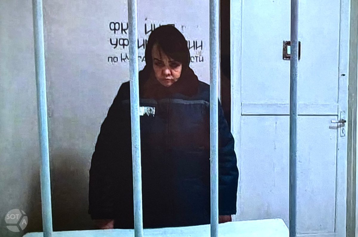 Пенсионерке из Кургана утвердили 8 лет колонии за лайки в «Одноклассниках» 

Судебная коллегия по делам военнослужащих Верховного суда оставила без изменения приговор 60-летней Людмиле Тетеневой. В июле 2024 года военный суд приговорил ее к 8 годам колонии по статьям об