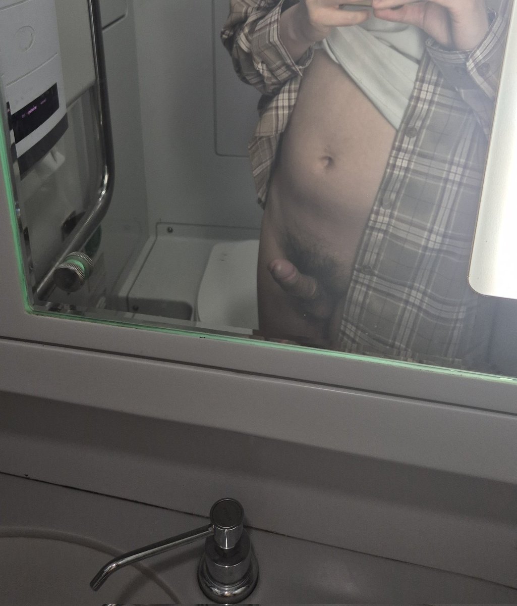 에취 (@ggemy12081) on Twitter photo 