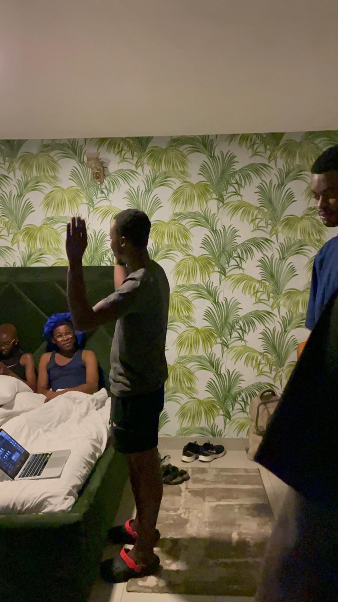shalombrain's tweet photo. When it comes to UDC and frankly most of the events I've been involved it, I'm immensely blessed with working with the best team

This is the golden team of UDC2024 that handled everything speakers and programs management

Hurdled up in an apartment cooking for 3k+ guests https://t.co/WDf1g2ic4m