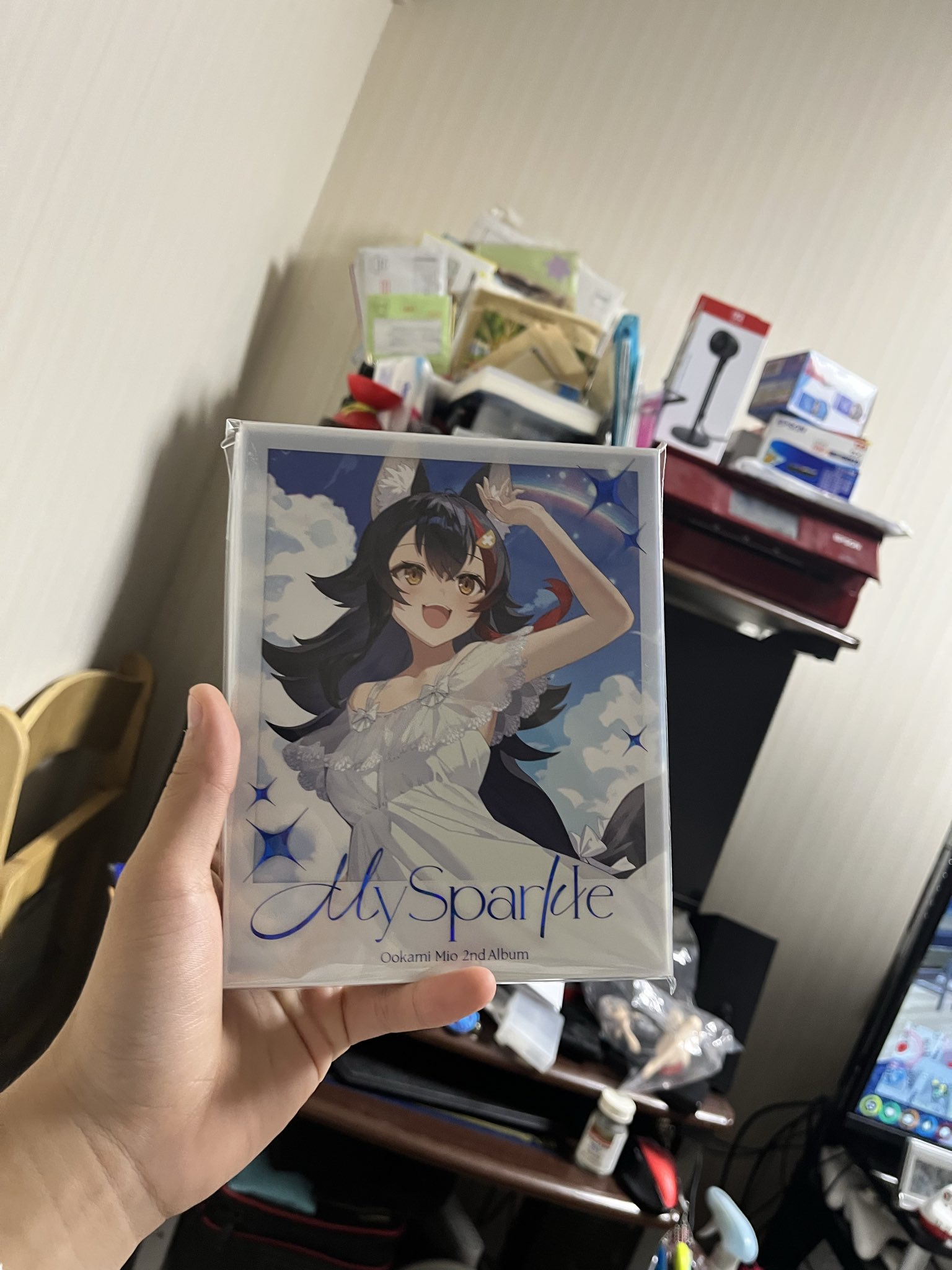 歌手 AI (アイ) 直筆サイン入りCD(1) 【公式通販】