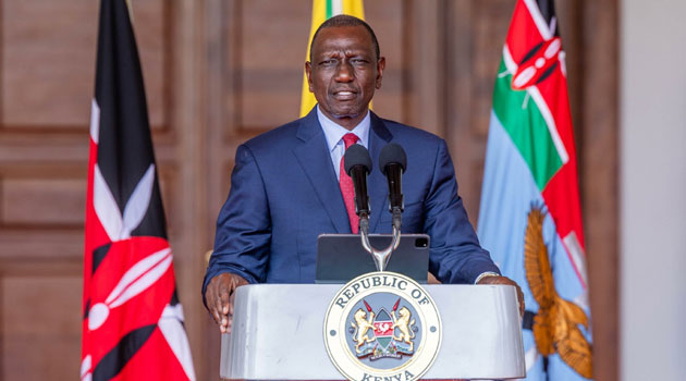 sholard_mancity's tweet image. Yesterday, Ruto signed the dangerous Cyber Crimes Act. Today, some tweeps are already reporting that the govt has requested data on their accounts.  

Under this law, any tweet can be interpreted as a &quot;threat to peace.&quot; Expose corruption or even say a leader is corrupt, and you…