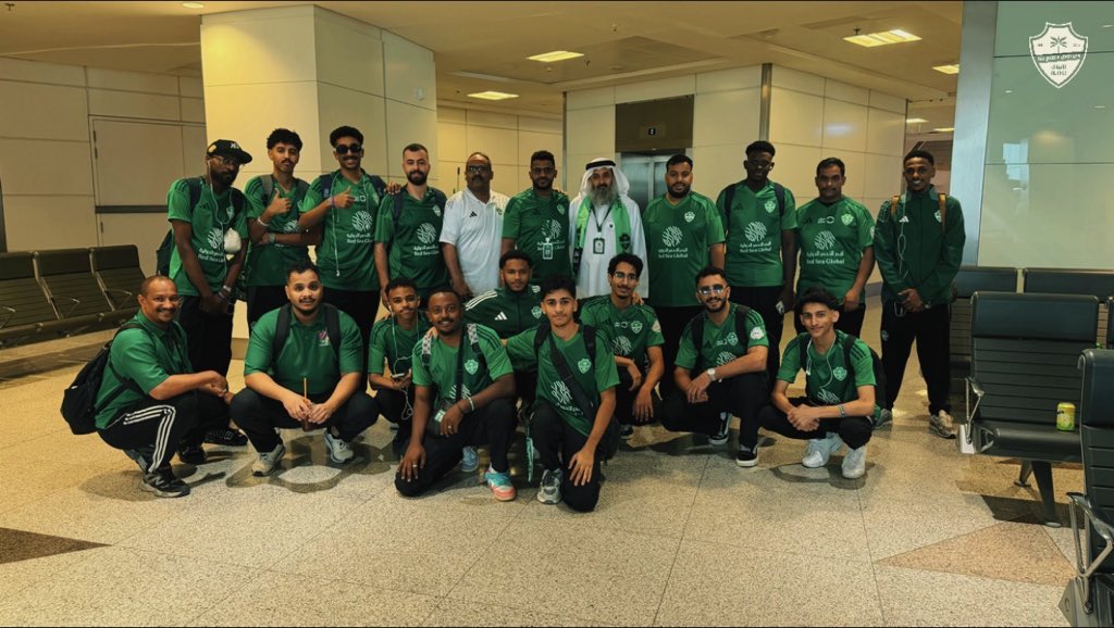 مغادرة بعثة #المدرج_الأول إلى الدمام، لمساندة فريق كرة الطائرة في نهائي كأس الاتحاد السعودي لكرة للطائرة 🛫🏐💚.

🕰️ 6:00م
📍صالة الأمير نايف ( القطيف )

#TTT
#onestand
#مدرج_واحد