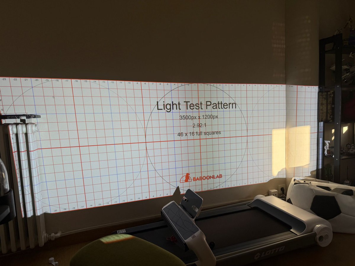 BaboonLab's tweet photo. Algún día os contaremos cómo realizamos los primeros ajustes para el matcheo de imagen de los proyectores para los distintos proyectos que tenemos …
Si, eso que se ve es una cinta de correr plegada en el suelo 🫣

#BaboonLab 

#UnrealEngine #EpicGames #VR #AR #XR #RealEstate https://t.co/DAbtKc7X6z