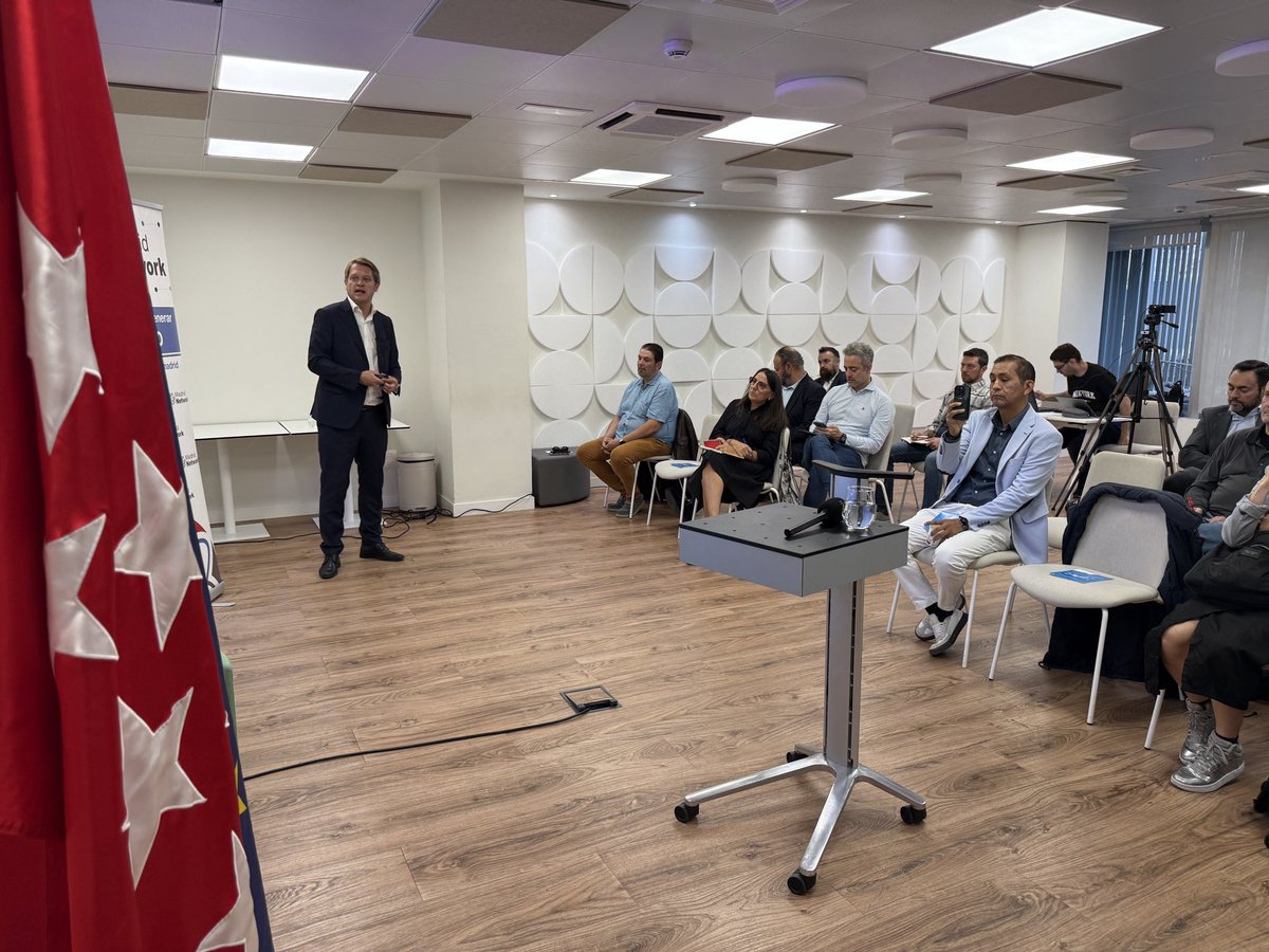 ¡Arranca la jornada! Junto a  <a href="/ELZABURU_Online/">ELZABURU IP</a>  celebramos  Recupera y maximiniza tu inversión en I+D+i, presenta  <a href="/gemasanzs/">Gema Sanz Sanz</a>. Analizamos claves para aprovechar los incentivos fiscales y laborales, las recientes resoluciones del Tribunal Supremo y el caso de èxito <a href="/slashmobility/">Slashmobility</a>