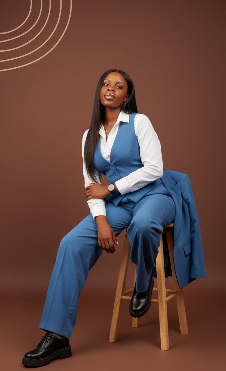 TEMIOfGOD's tweet photo. Everybody wants it… but not everybody goes for it. You say you want to grow your brand? Get up, girl, and start showing up. You say you want more money? Get up, man, and do the work. You say you want the life you imagine? stop scrolling 👇
#inDrive #moneytips https://t.co/yHxp4iWNTy