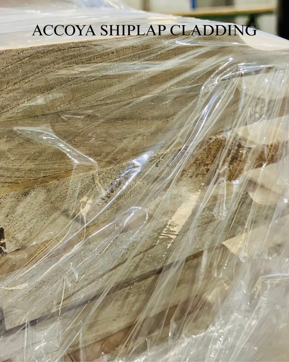 WLWESTSONS's tweet image. 🚛Wrapped and ready to go! 
Accoya shiplap cladding brings natural warmth and long-lasting quality to any home.
Beautiful. Durable. Sustainable.
Contact us for more details - wlwest.co.uk/contact
#TimberCladding #ArchitectureDesign #EcoFriendlyBuild