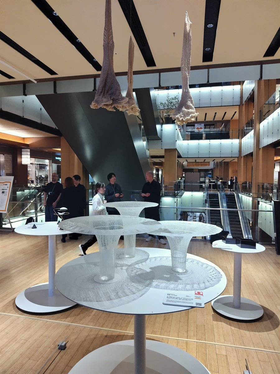 【EXHIBITION】東京ミッドタウンによる恒例の秋イベントがパワーアップ！DESIGN LIVEとして開催中。佐藤卓＆土田貴宏最強タッグで気鋭クリエイターの作品を展示。山田紗子、TAKT PROJECT、we+など全27組。11月5日まで。豪華なトークイベントも要チェック！
tokyo-midtown.com/jp/event/desig…