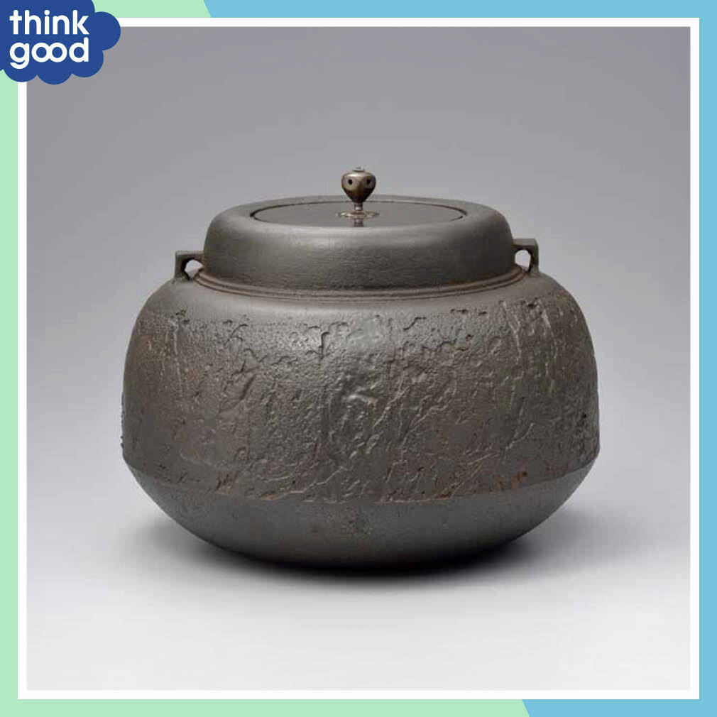 mitsukoshi_nh's tweet photo. 日本古来の「和銑」の伝統を受け継ぐ
#thinkgood
日本の伝統的な鋳造技術を継承し茶釜を製作する、三代 長野垤志氏による個展を開催しております。
■三代 長野垤志 襲名展 -IMOJI-
~10月20日(月)※最終日午後5時終了
本館6階 美術特選画廊
https://t.co/KFmnH1eicg https://t.co/wJkvKv8UGU