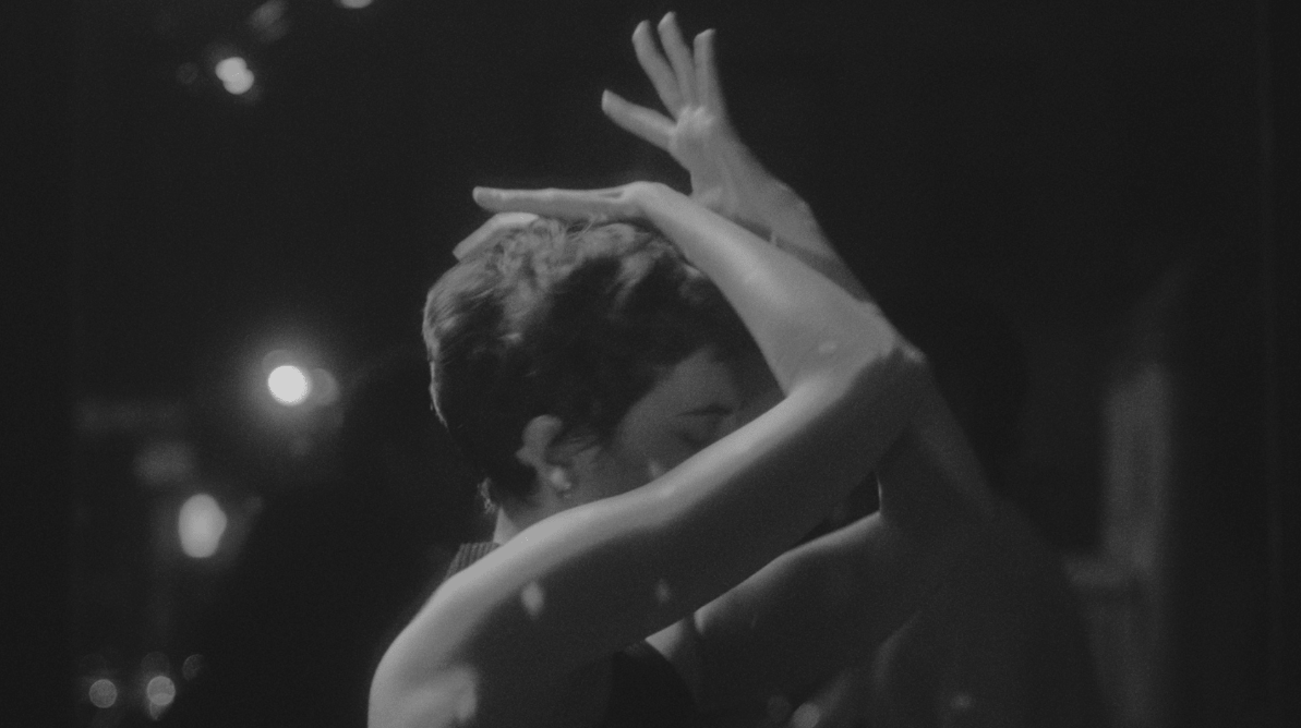 🎬✨ "The Other Woman", el nuevo cortometraje de la #becariasFundlaCaixa <a href="/HerrMer/">María Herrera</a>, se estrena en la selección internacional del <a href="/Gijonfilmfest/">Gijon International Film Festival | FICX</a> 2025.

Un nuevo proyecto que reflexiona sobre la representación femenina en el cine. 🎥💫

🔗 tinyurl.com/5a83vvyz