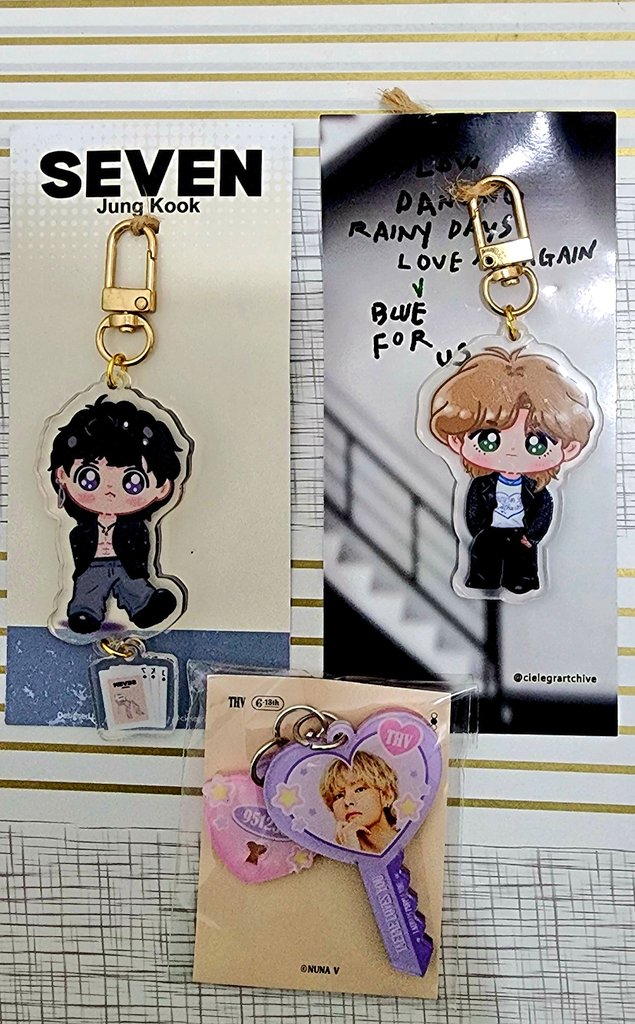 iamsteff19's tweet photo. 🛒— wts lfb ph 
CLEARANCE SALE‼️

TAEKOOK Keyrings + NunaV keychain
P500 set

rcbyt: https://t.co/xY5XUV3oB5
MOP: BDO/ Gotyme
MOD: J&amp;T
Loc. Masbate https://t.co/eqwoWHjS7D