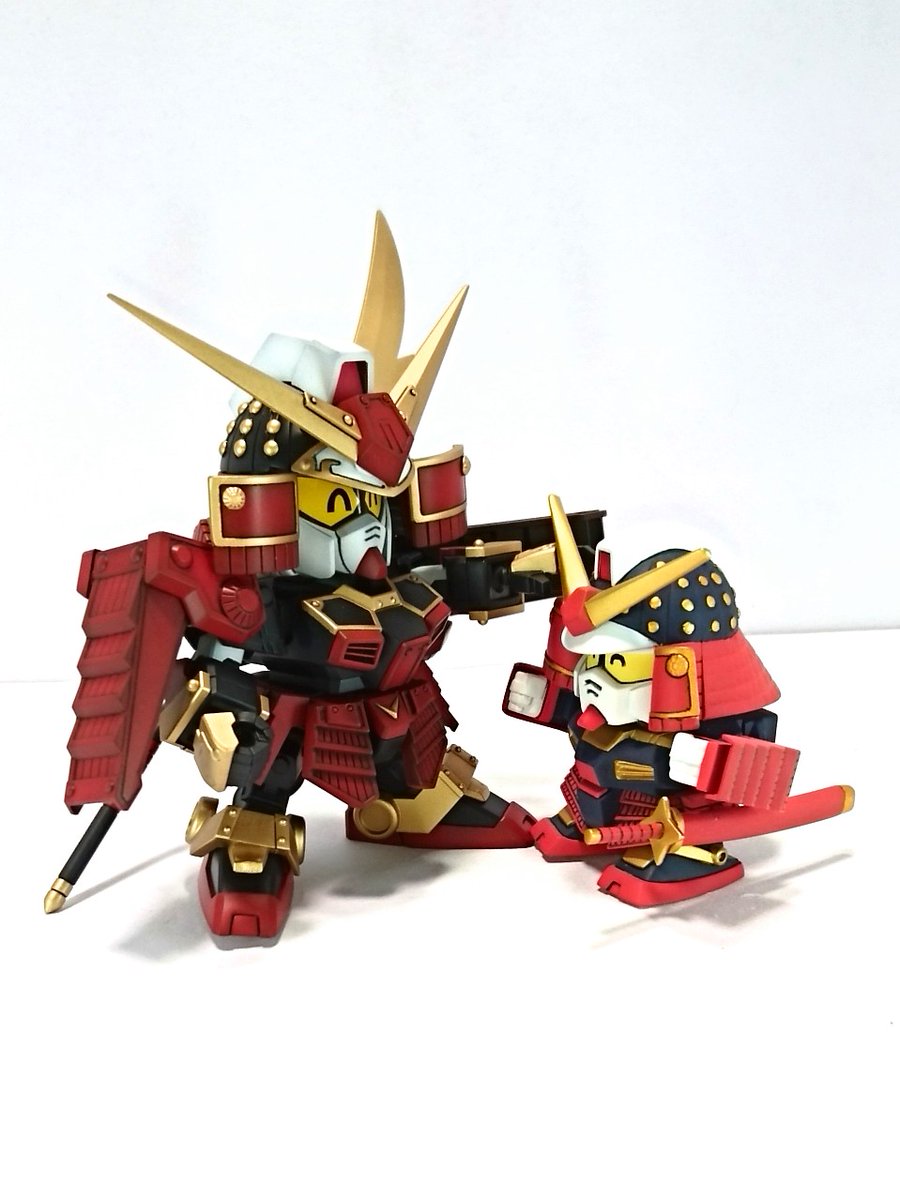 #これを見た人は赤が入ってる画像を貼れ

武者頑駄無達です！
