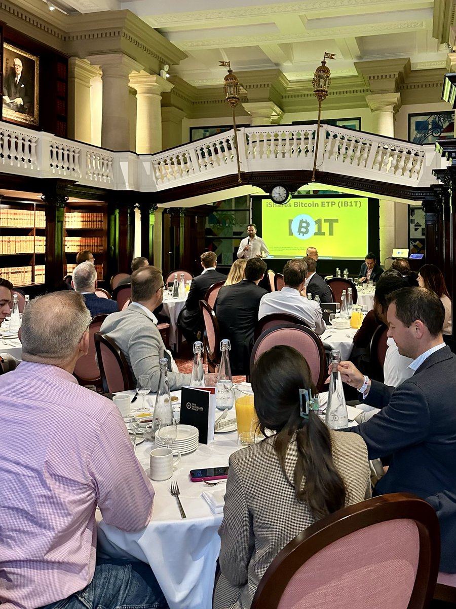 FlowTraders's tweet image. Exciting insights and dynamic discussions at our Breakfast Session in collaboration with @BlackRock during @blockworksDAS! Thanks to everyone who joined us and contributed to the energy and depth of the conversations.  Looking forward to continuing these discussions! ⭐️