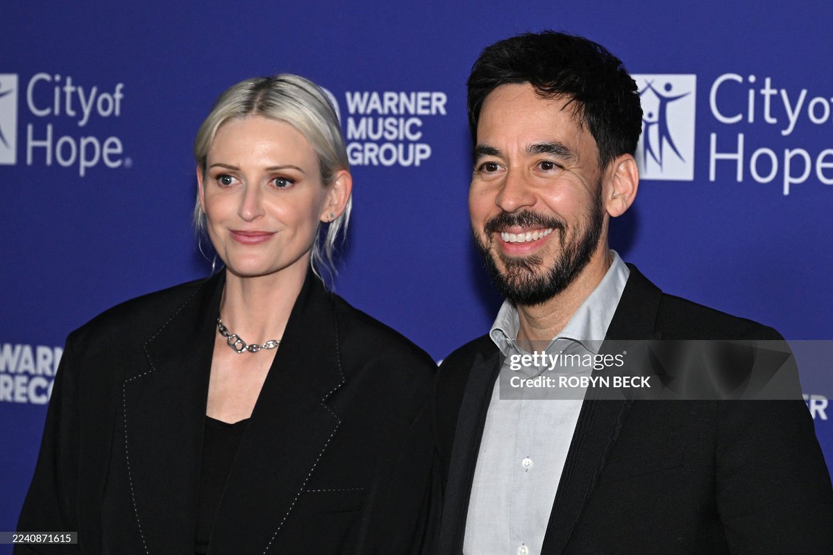 BroodingAnanas's tweet image. Linkin Park STUN on the new photos from City Of Hope’s 2025 Spirit Of Life Gala last night in West Hollywood‼️❤️