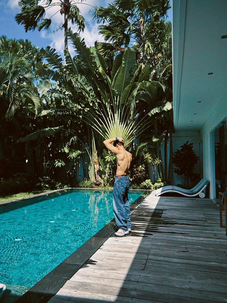 myrnanewss's tweet image. #RNANEWS #RNASELEBSTYLE Yeah time to rest! ✨by #FazziqMuqris