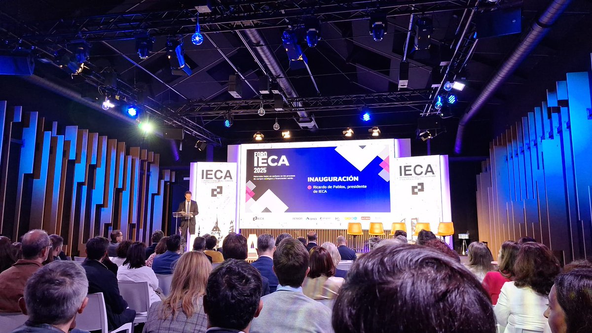 Hoy estamos en el Foro #IECA 2025, organizado por el Instituto Español del Cemento y sus Aplicaciones en Madrid, acompañando al sector en el impulso de materiales bajos en carbono y la construcción sostenible. 🌍 #cemento #descarbonización #economíacircular
