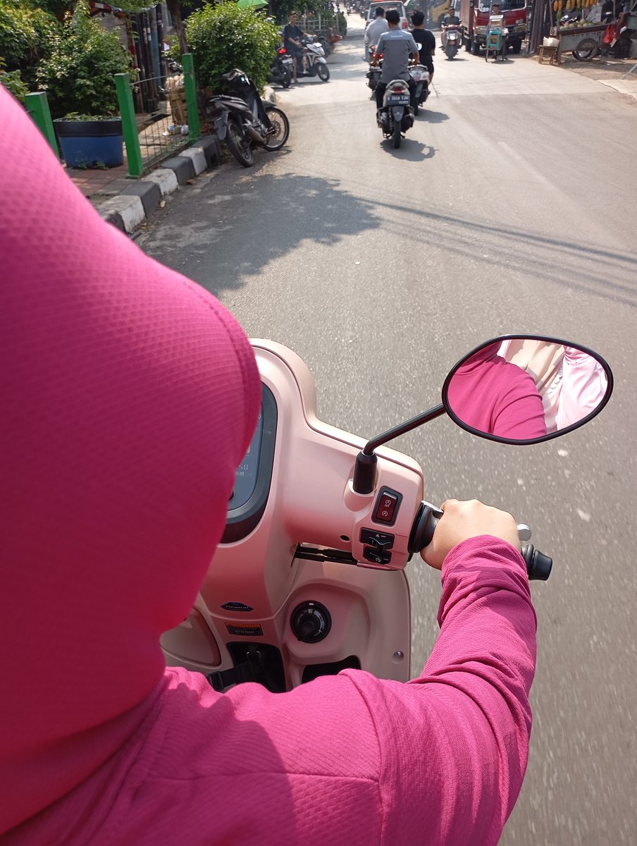 semotor pink 🪷