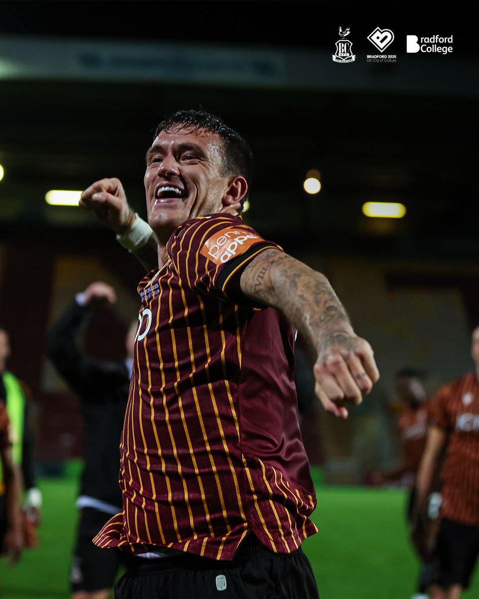 Wishing our number nine, Andy Cook, a very happy birthday! 🎂

Have a great day, Andy. 🥳

#BCAFC