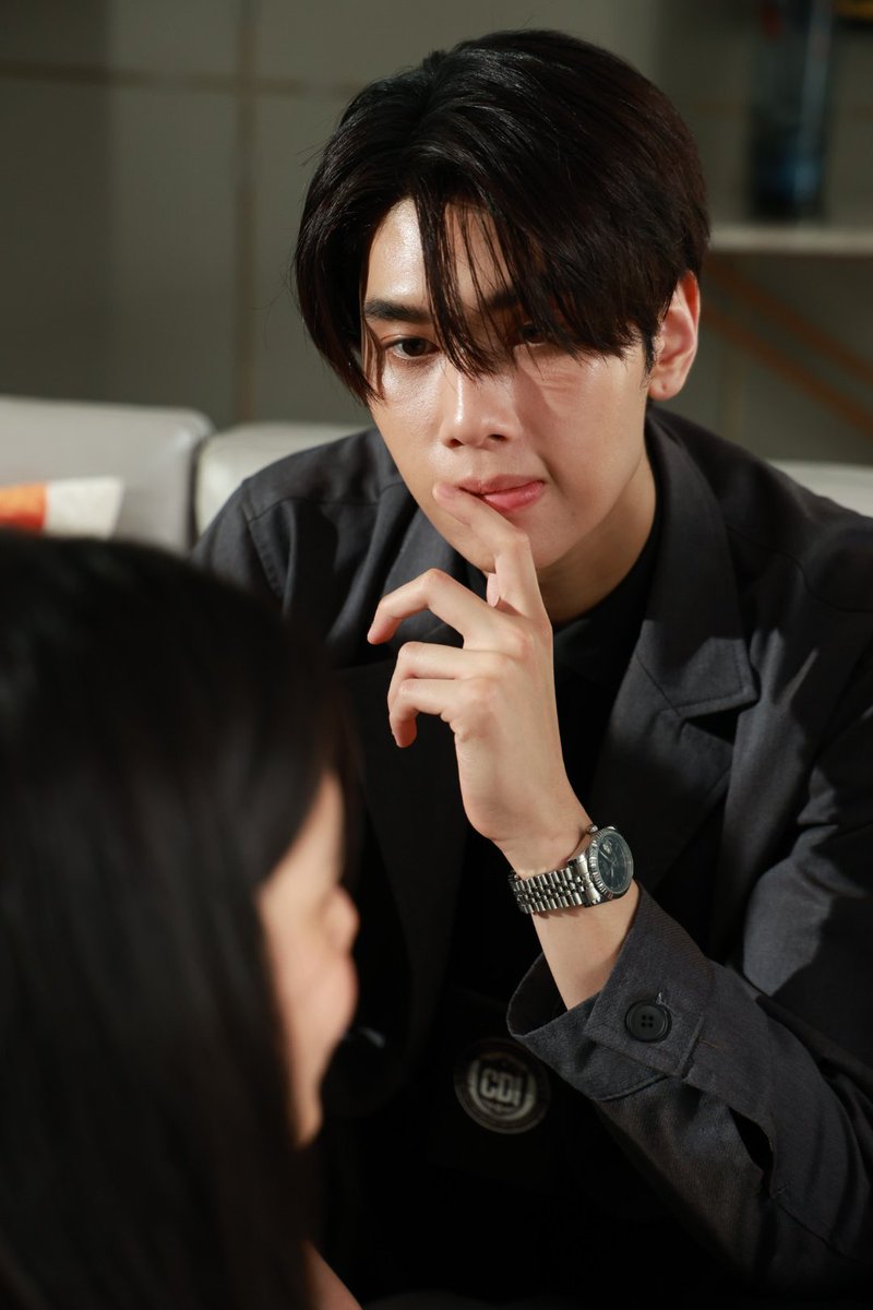 นี่มันบ้อกแบ้กเจษกับพี่สารวัตรคามินนิ 😳🤏🏻

#DareYouToDeath 
#GMMTV