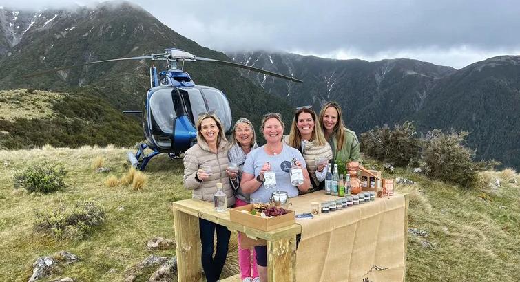 ffeldmeier's tweet image. As their clients demand deeper experiences, travel agencies are leaning on destination management companies for local expertise and exclusive access. ow.ly/qXPP30sQtme