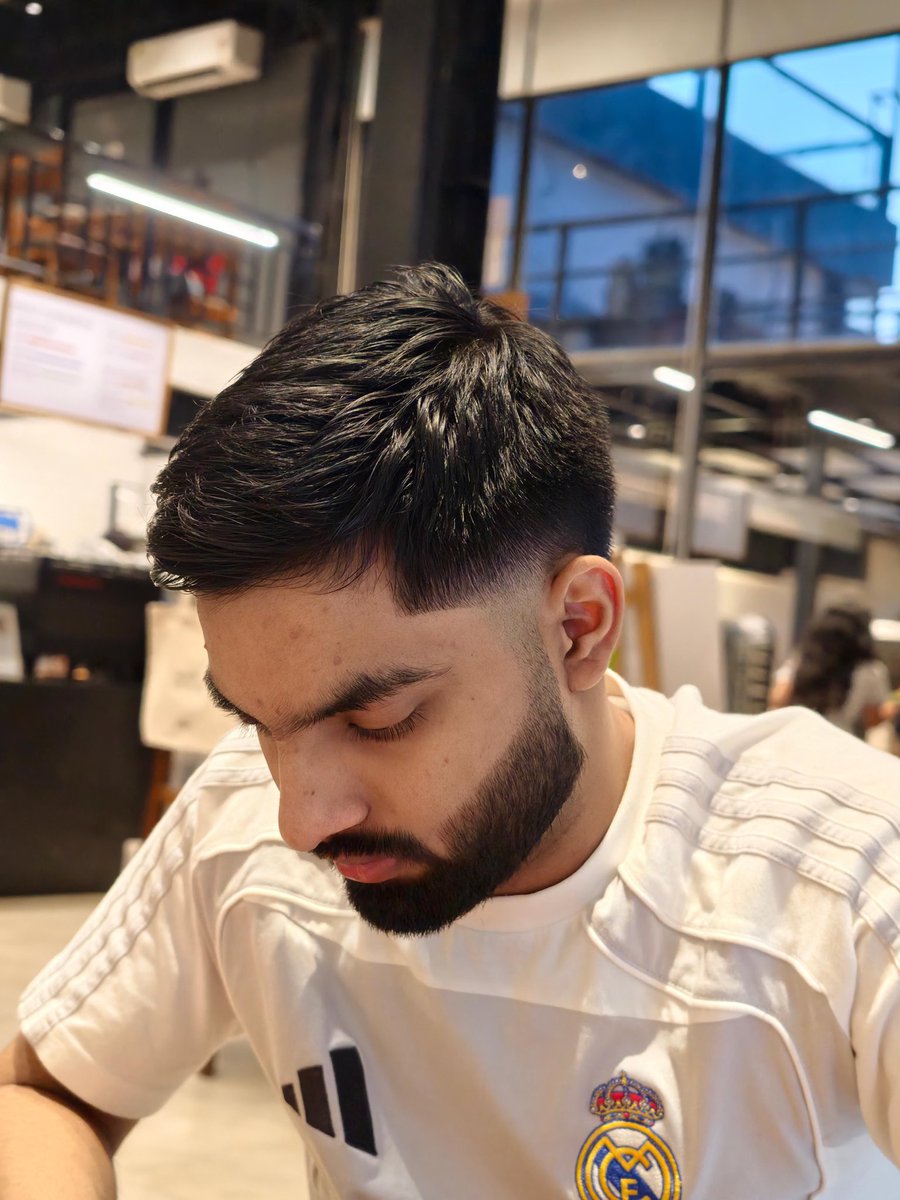 hardikthecoder's tweet image. gm to those that still gm.