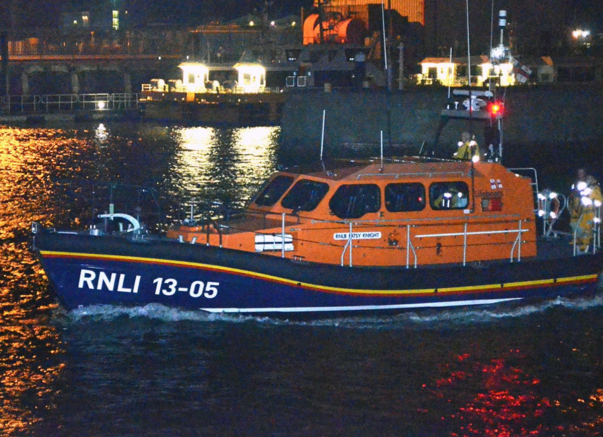 Lowestoft Lifeboat tweet media