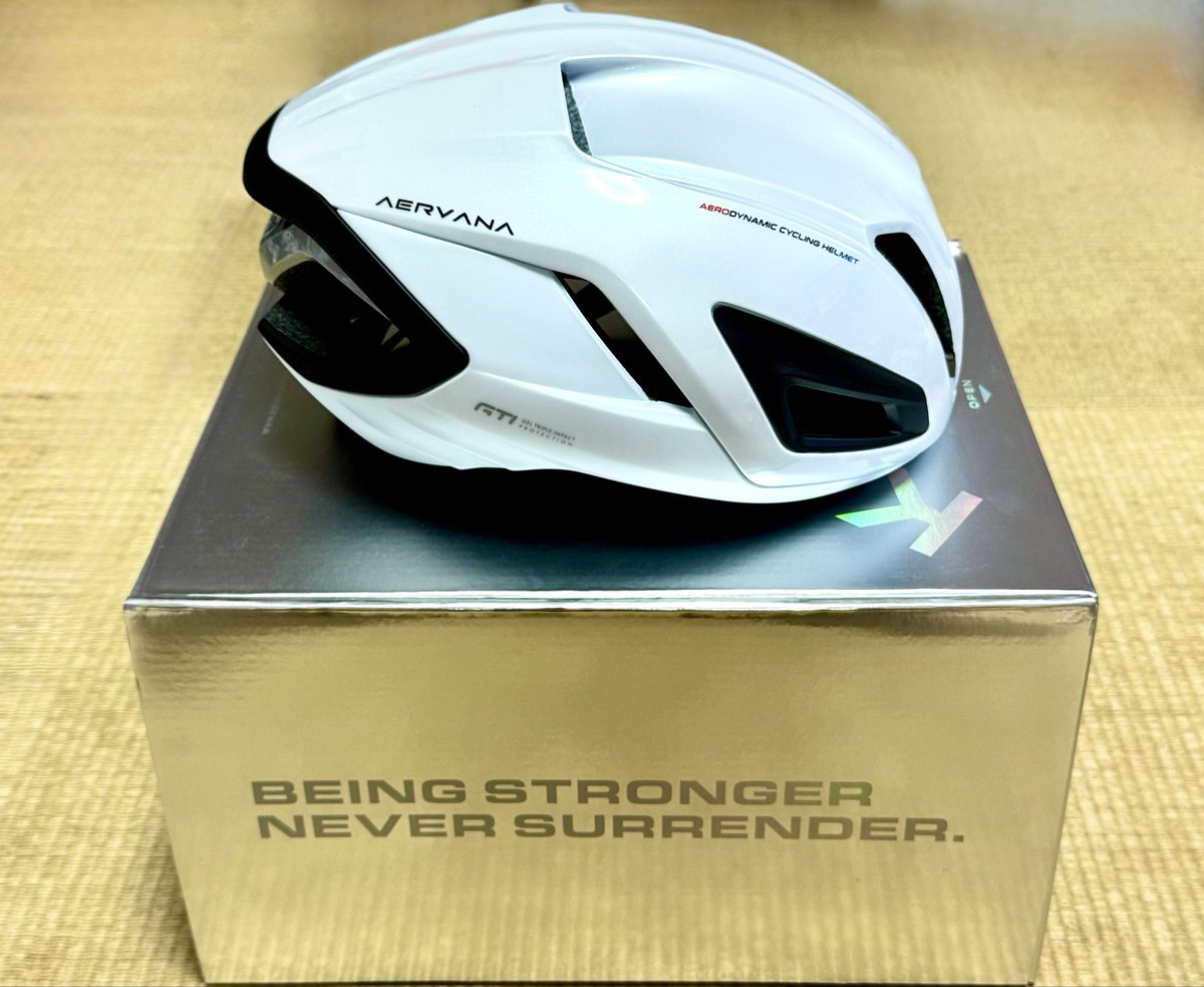 Vmax_13's tweet image. my new gear…

KPLUS
AERVANA  PealWhite
#kplus
#ロードバイク