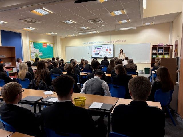 St. Luke's C of E School (@stlukescofe) on Twitter photo Over 40 Year 11s & 17 Year 10s joined a Cambridge University workshop this week, exploring university life & post-18 options! 🎓✨ #FutureFocused #HigherEducation #Y11Opportunities Over 40 Year 11s & 17 Year 10s joined a Cambridge University workshop this week, exploring university life & post-18 options! 🎓✨ #FutureFocused #HigherEducation #Y11Opportunities