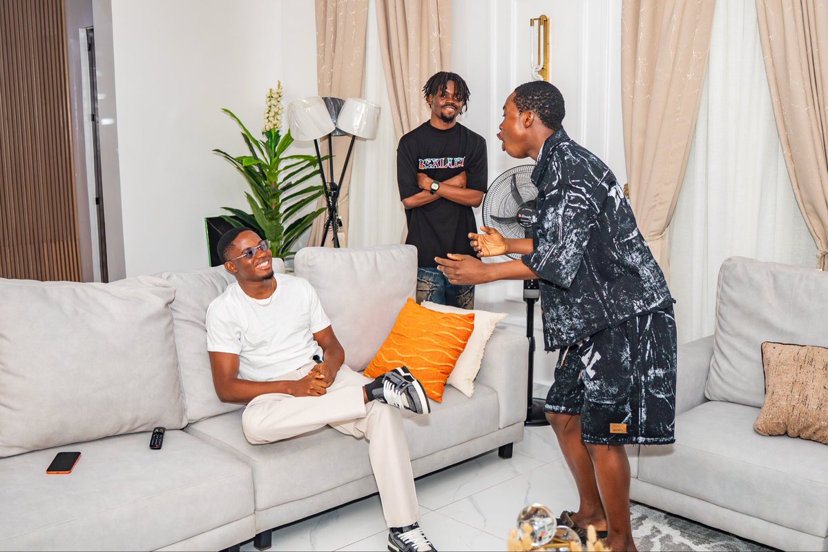Anytime with Peller you gotta be ready for his big energy 🦅