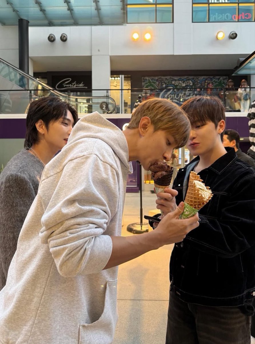 seokchan thinker tweet media