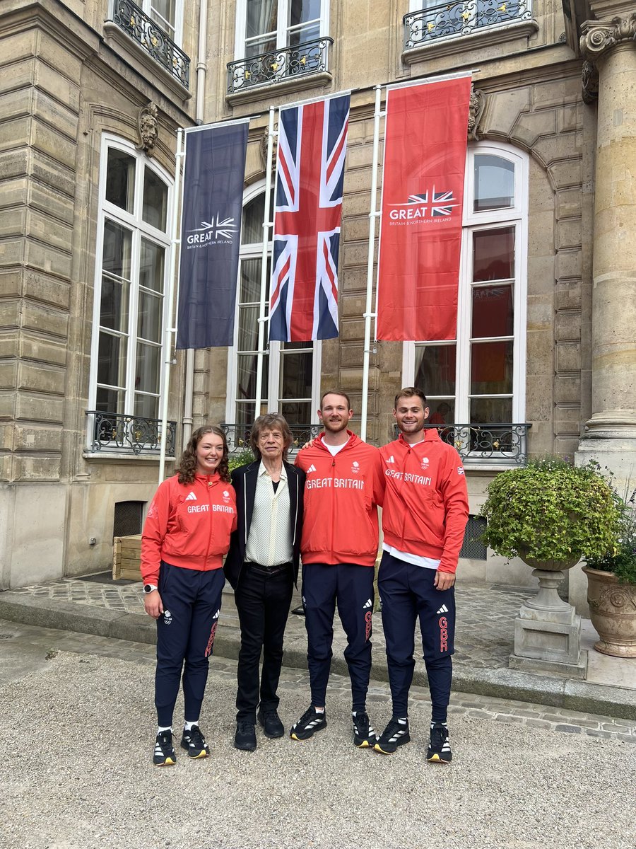 Mick_Jagger_pp's tweet image. Wonderful to meet and support !!