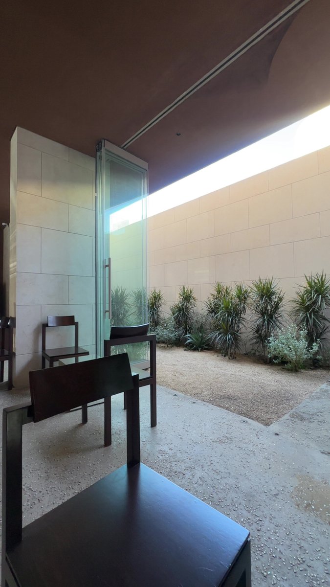 titaniummoha's tweet image. 🤍.