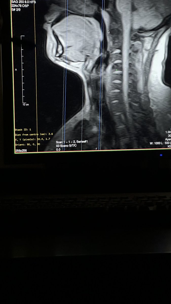 titaniummoha's tweet image. 🤍.