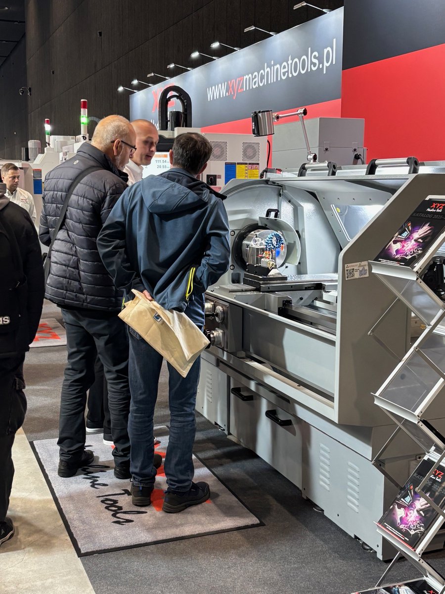 xyzmachinetools's tweet image. Our Poland team have had a fantastic time here at the Toolex exhibition in Poland this week. 

So, if you are visiting today, please visit us and we can demonstrate the capabilities of our machines we have on display, and how they can help improve efficiencies in your business.