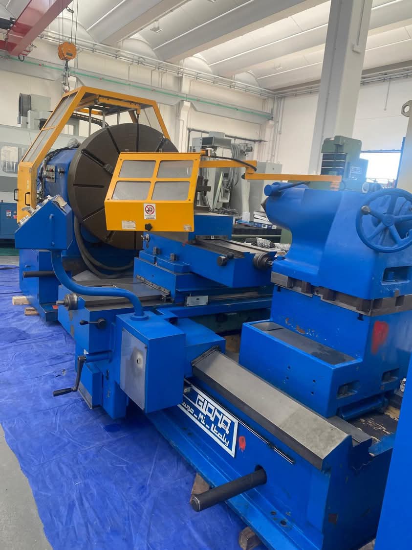 pauloke72205900's tweet photo. Heavy Duty Conventional Lathe
Make Giana
Original Italy
ABC 2000mm.    Contact:+2349167028055
Swing 1800mm
Spindle bore 150mm
#lathe #turningmachine #machineshop #oilandgas #Ethiopia #ghana #machinetools 
#NNPC https://t.co/bSsBzTwbcQ