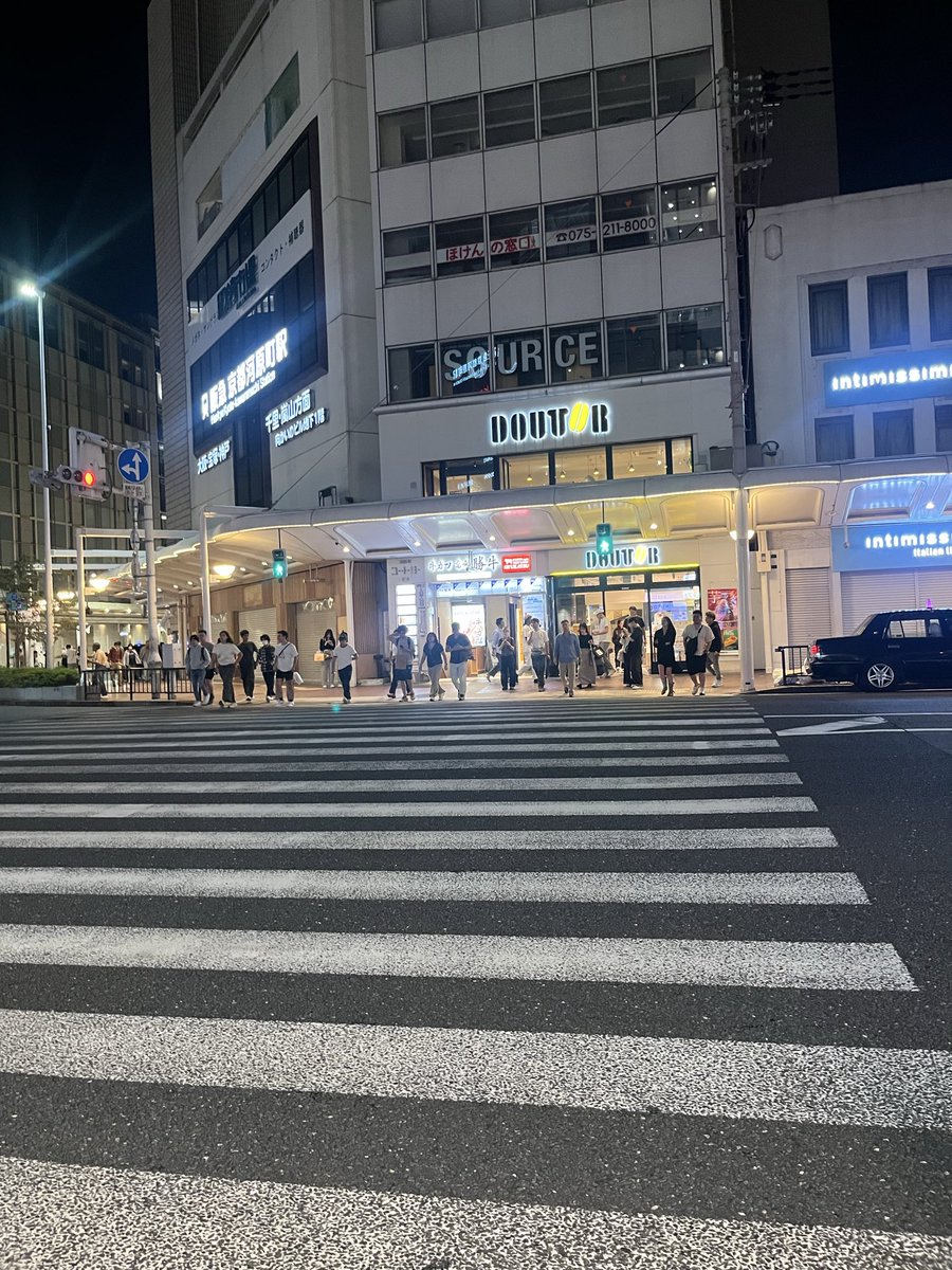 𝓙 (@hhoneyonly) on Twitter photo 